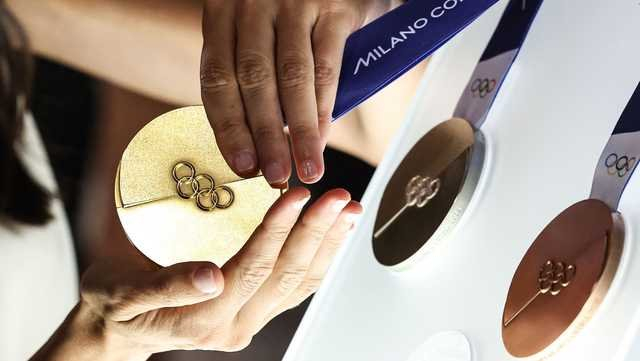 开云集团官网-2026冬奥奖牌造价创纪录，金牌值2300美元银牌1400美元|冬奥会|巴黎奥运会|米兰冬奥|米兰冬奥会|米兰_新浪体育_新浪新闻