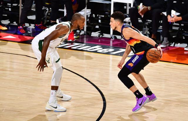 开云服务平台-字母哥：相信霍勒迪会反弹 我们要打出侵略性